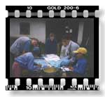 Mal� i ve�k� ''svi�te'' si kr�sne ozdobili svoje tri�k�.