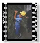 Ma�ko sk��a zhyby na kramli, ktor� bola pre n�s dospel�ch �alostne n�zko. Bol najmlad��m ''svi��om''.